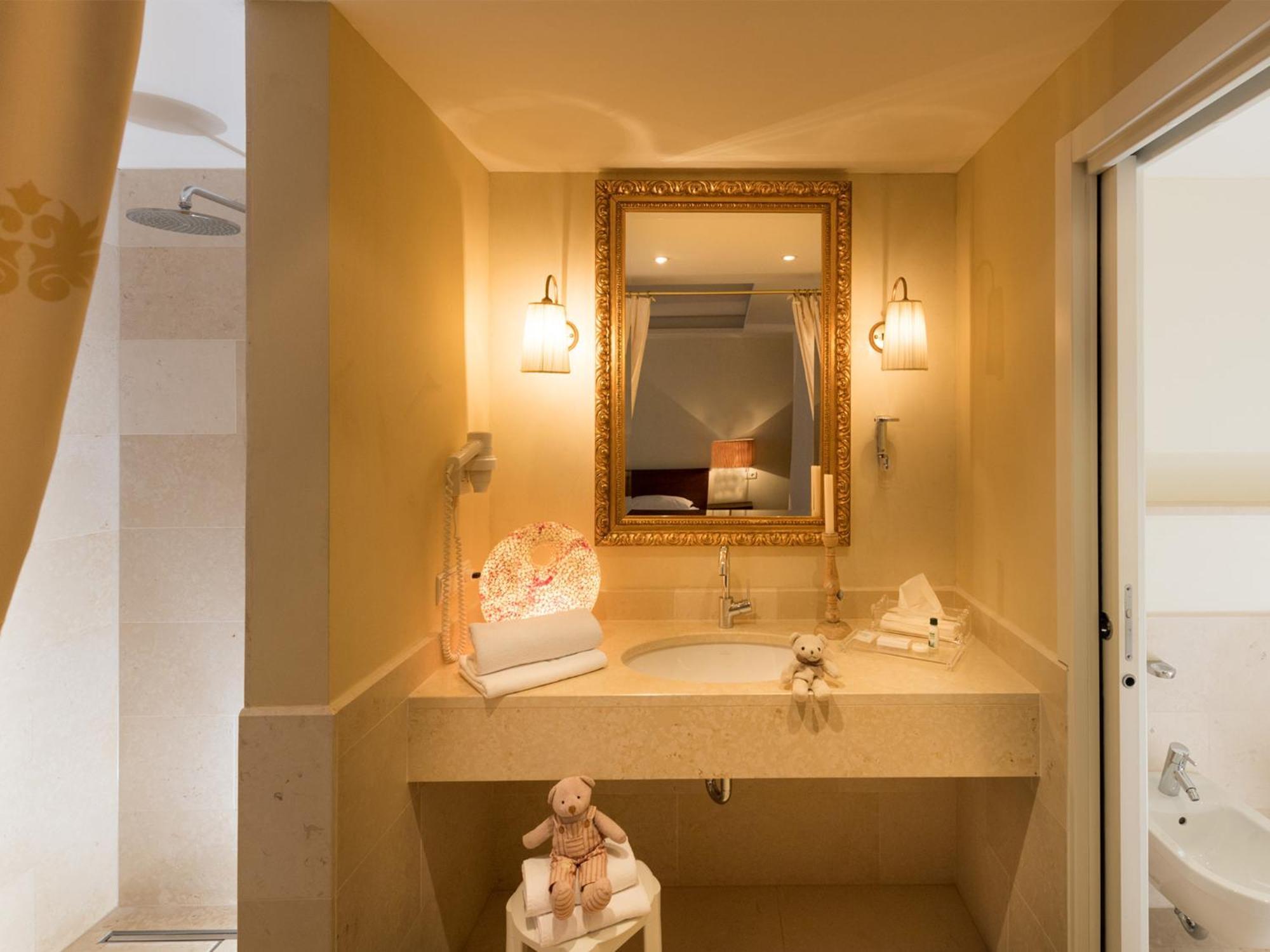 Hotel Famelí Olang Quarto foto